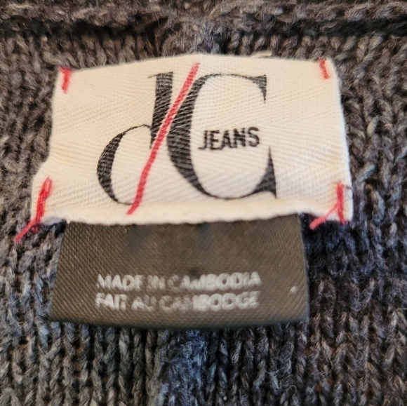 D/C JEANS grey sweater, size X - Picture 3 of 6